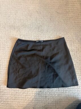 Brandy Melville Black Mini Skirt - Timeless Wardrobe Staple